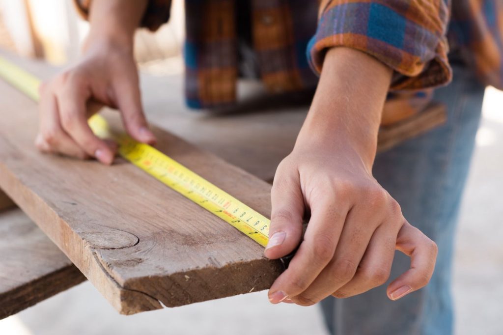 Pose de parquet flottant : étapes et erreurs à éviter